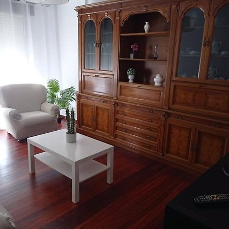 Vivienda Amplia Y Luminosa A Escasos Metros De La Playa De Cangas. Esterno foto